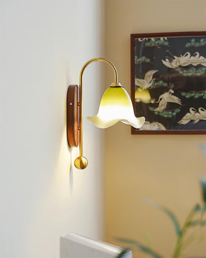 Bellora Vintage Petal Wall Lamp