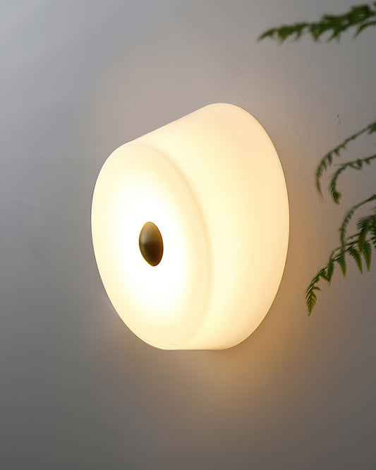 Ben Glass Wall Lamp