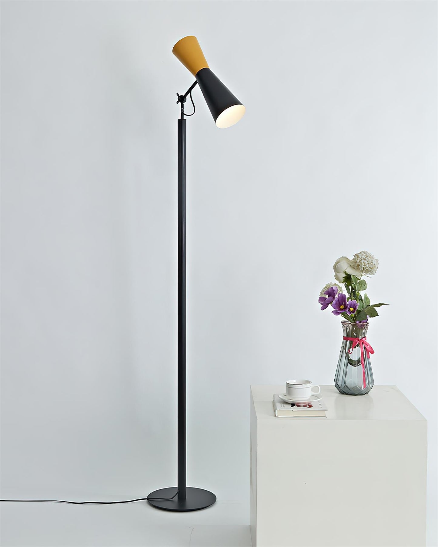 Bino Floor Lamp - Loonglight