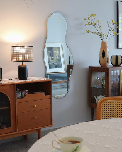 Blakely Table Lamp - Loonglight