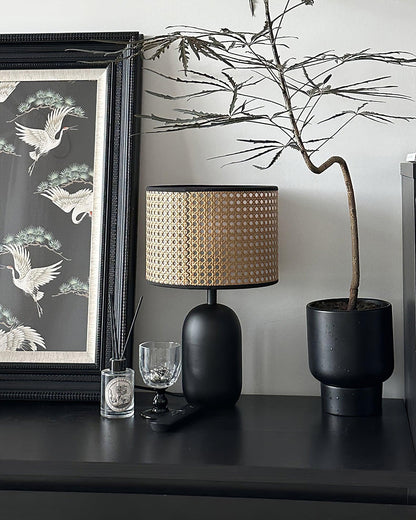 Blakely Table Lamp - Loonglight