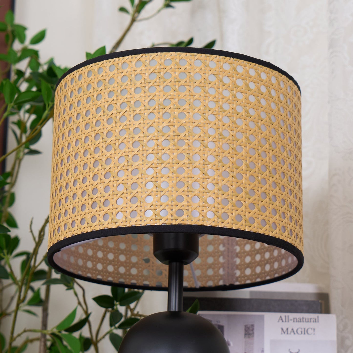 Blakely Table Lamp - Loonglight