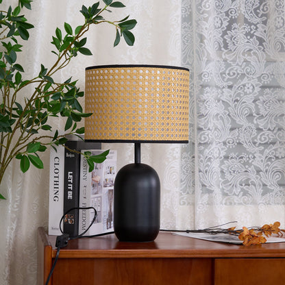 Blakely Table Lamp - Loonglight