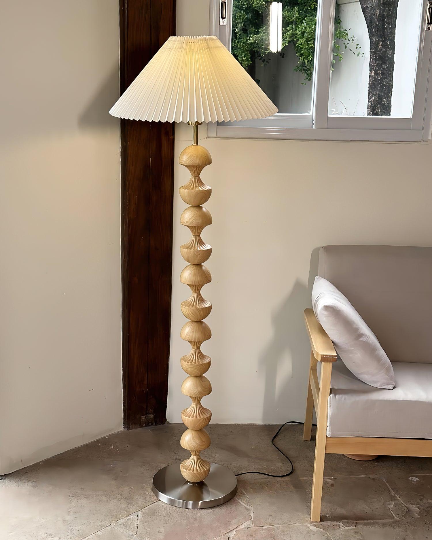 Bobbin Wood Floor Lamp - Loonglight