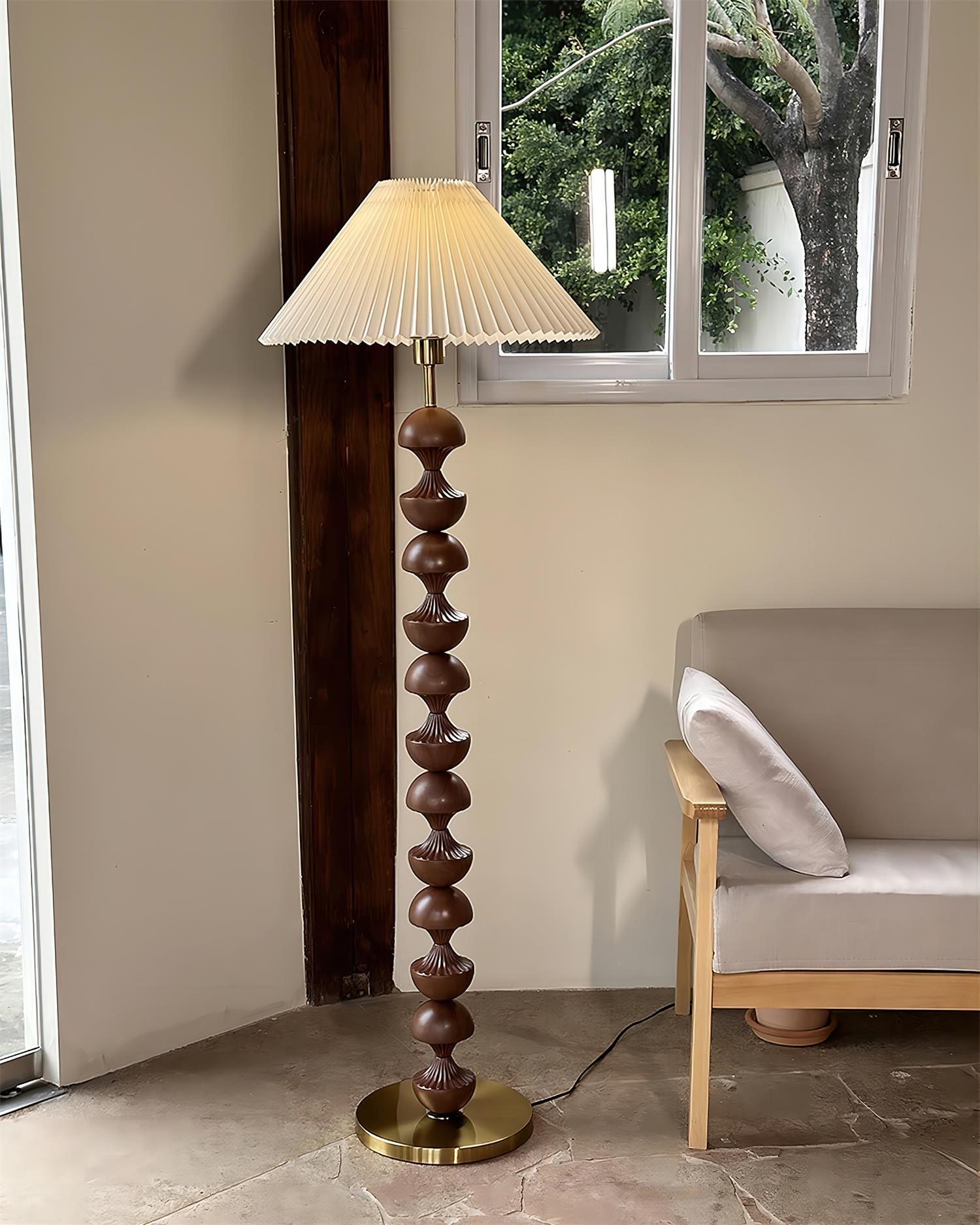 Bobbin Wood Floor Lamp - Loonglight