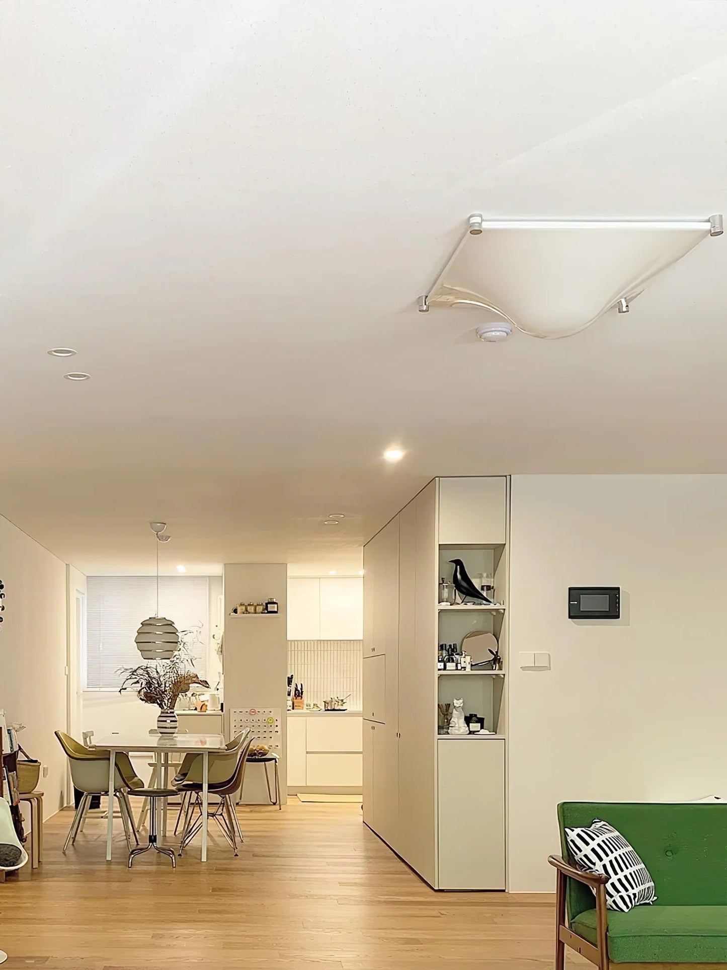 Bolla Ceiling Light - Loonglight