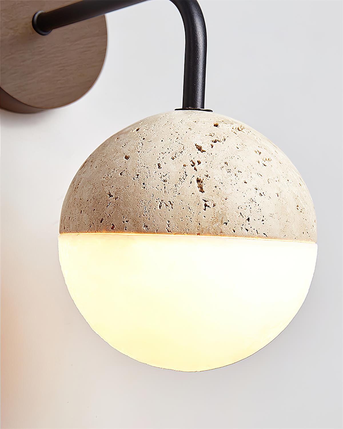 Bolle Wandlamp