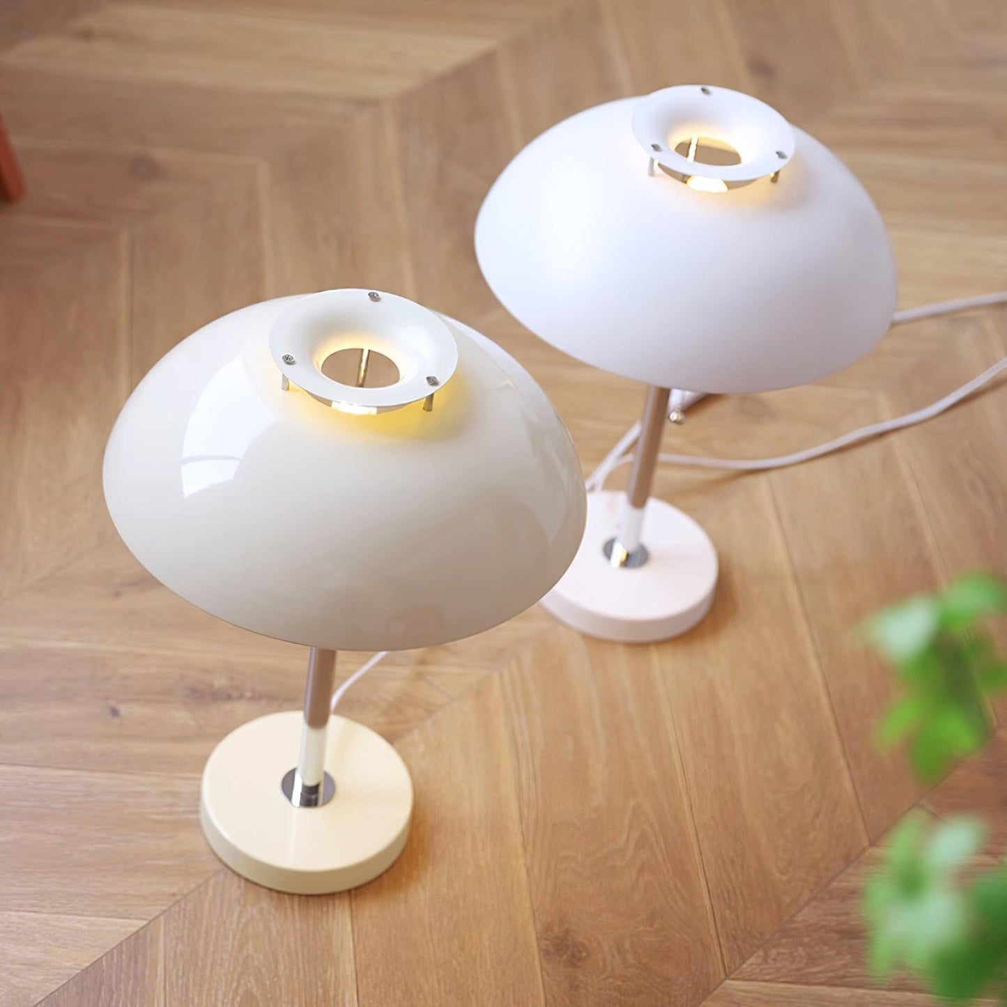 Bowie Table Lamp - Loonglight