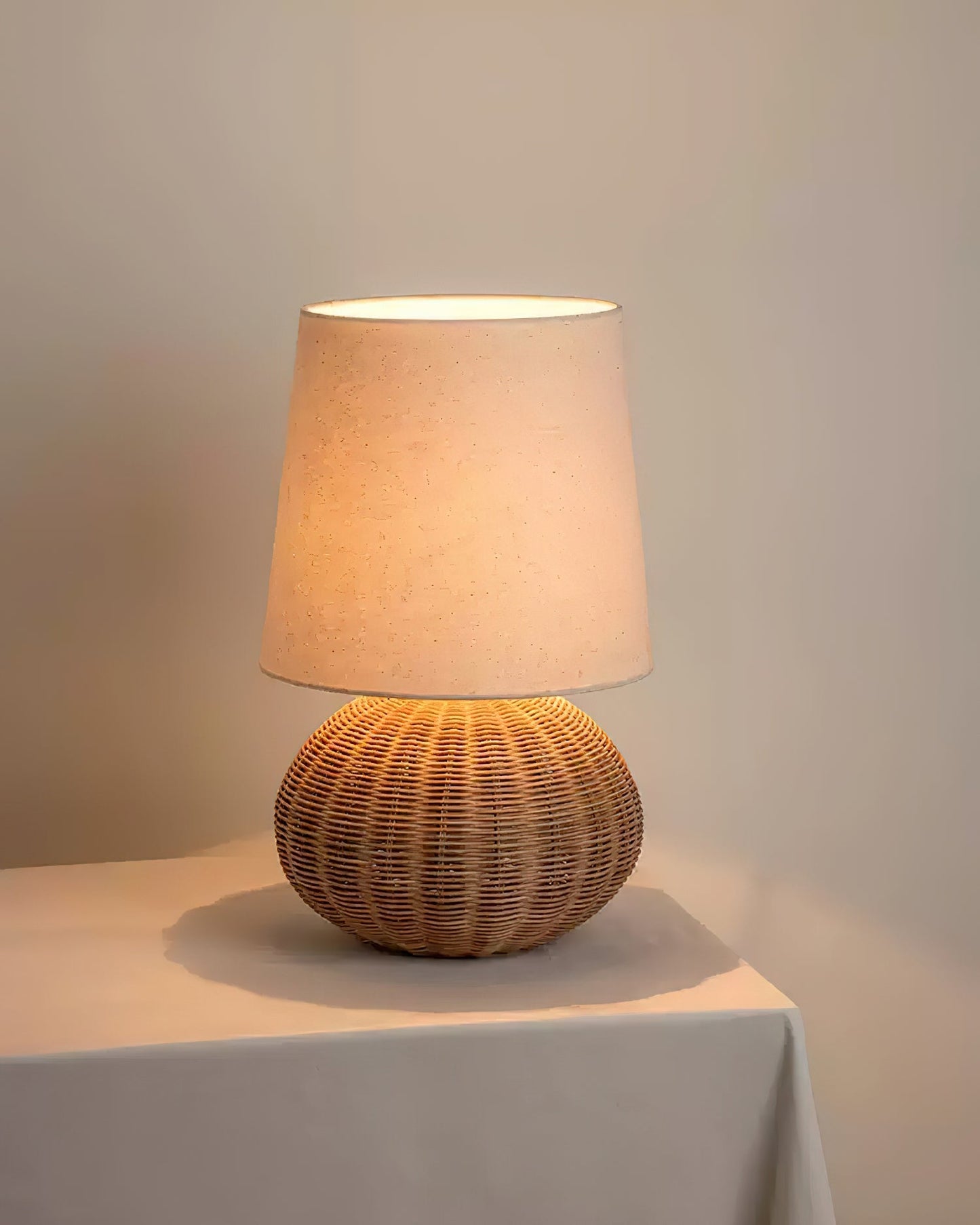 Braxton Rattan Table Lamp - Loonglight