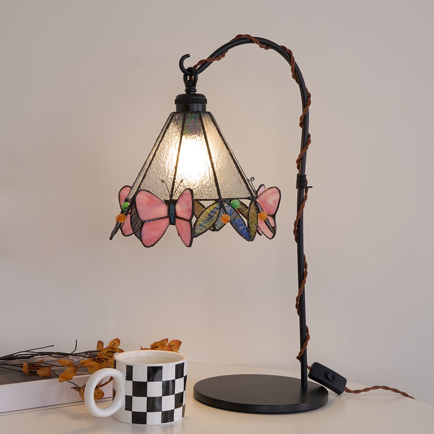 Briandy Tiffany Table Lamp - Loonglight