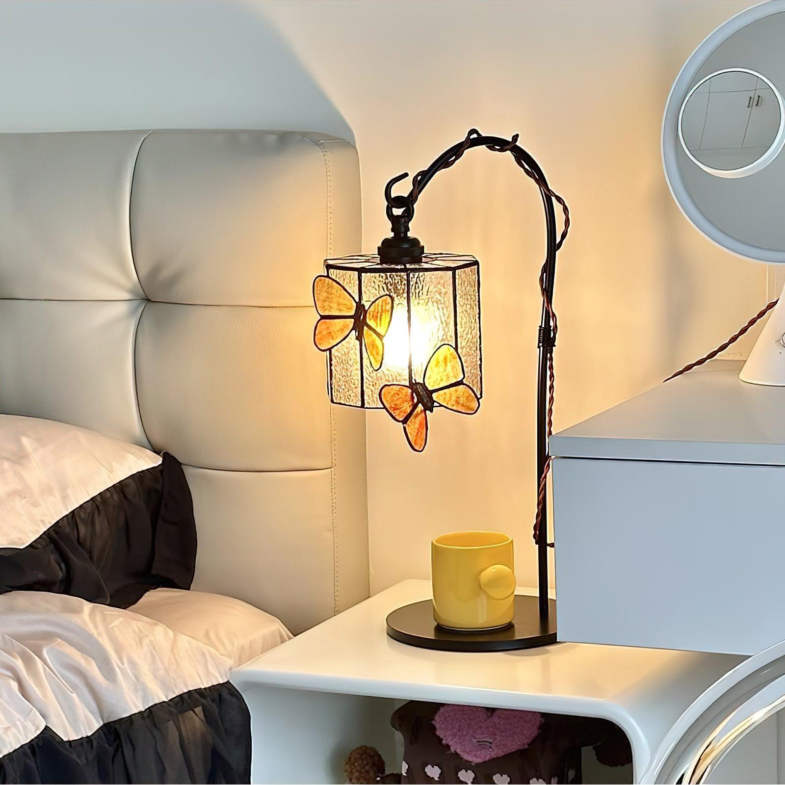Briandy Tiffany Table Lamp - Loonglight