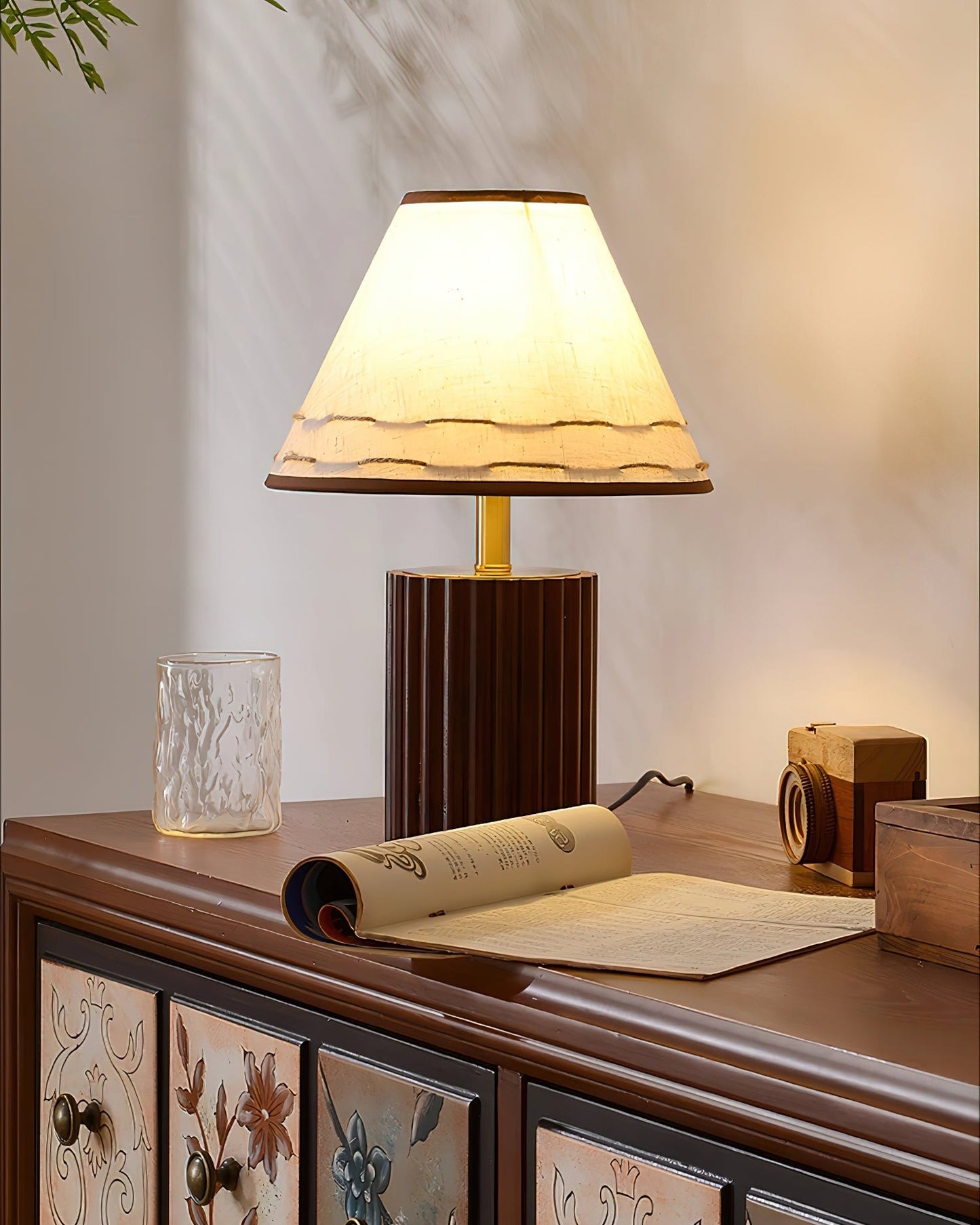 Brooke Wooden Table Lamp - Loonglight