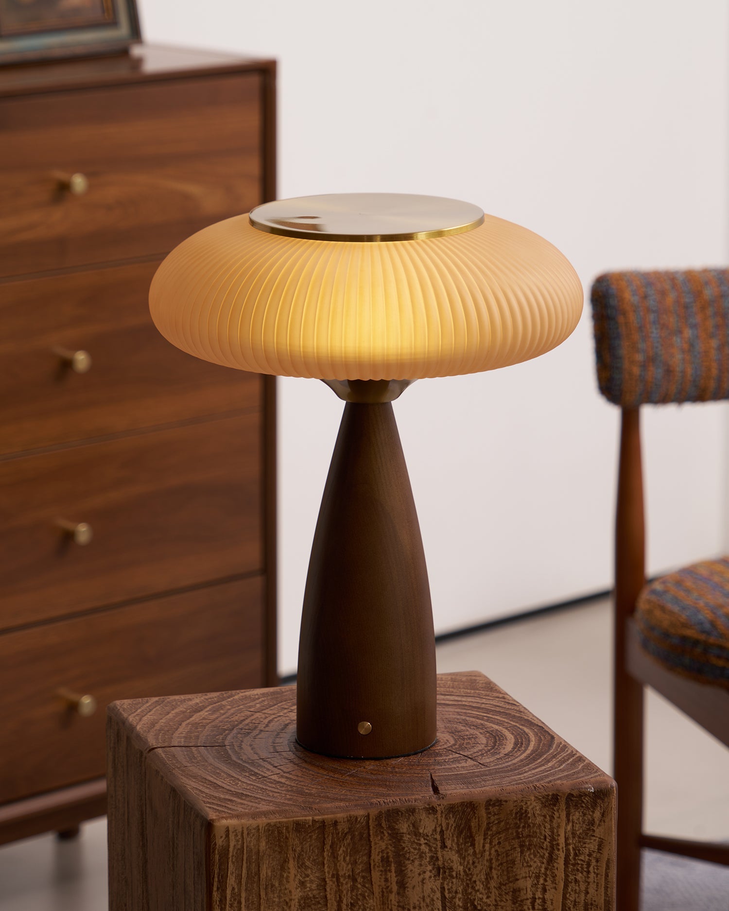 Brynn Table Lamp - Loonglight
