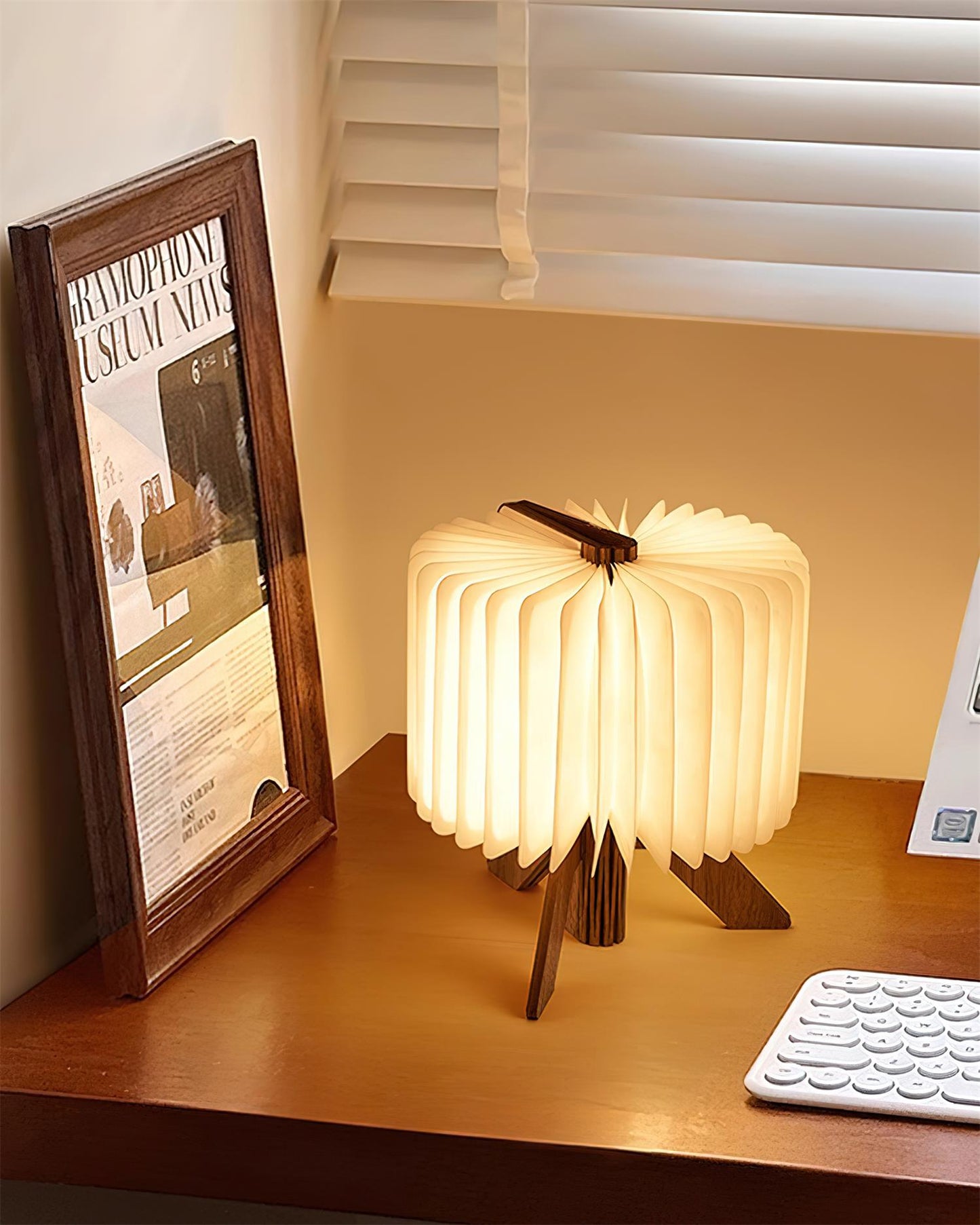 Candela Fold Table Lamp - Loonglight