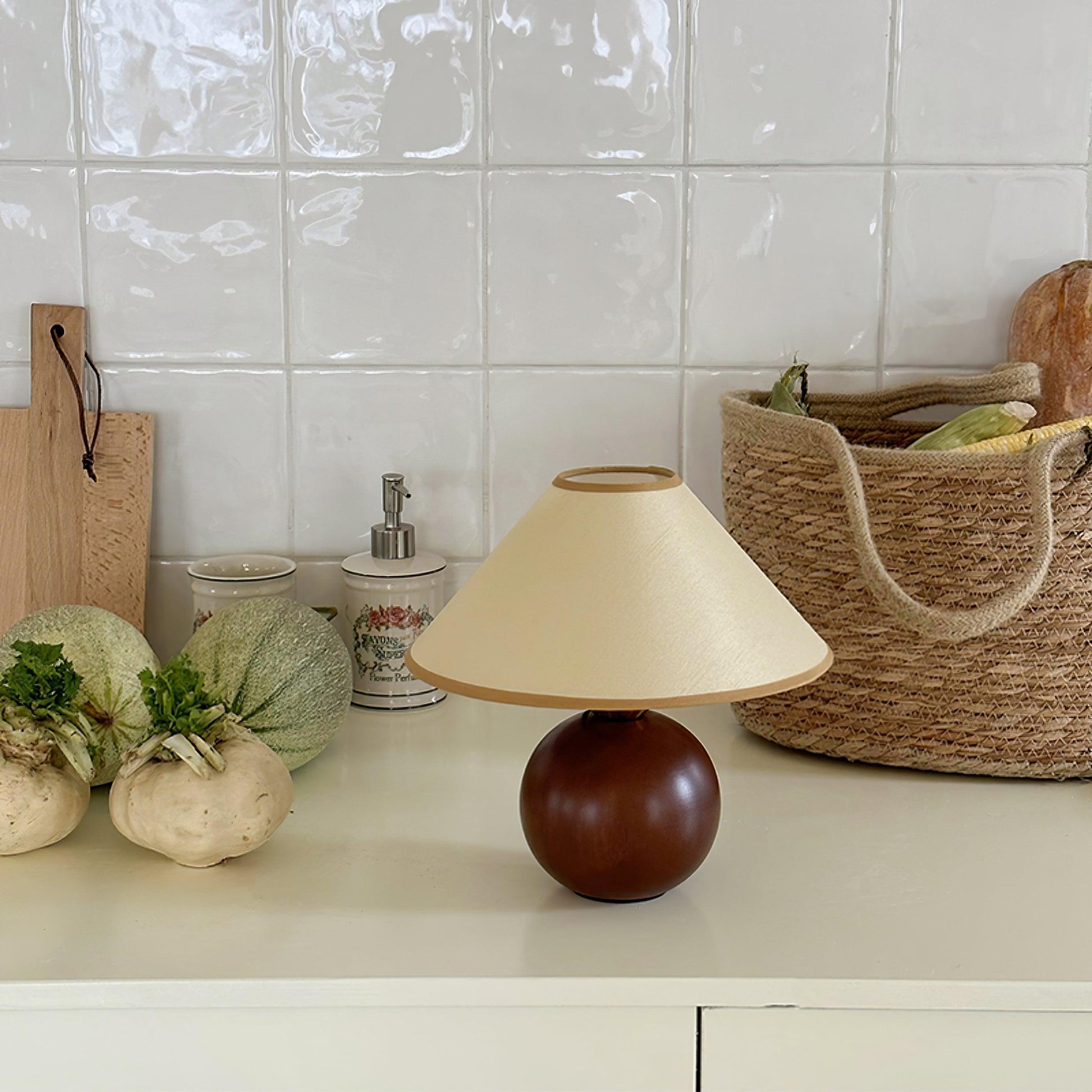 Cankut Wood Table Lamp - Loonglight