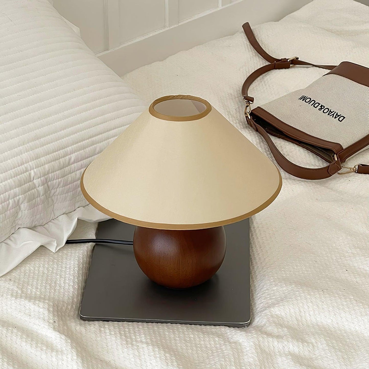 Cankut Wood Table Lamp - Loonglight