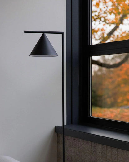 Captain Flint Floor Lamp - Loonglight