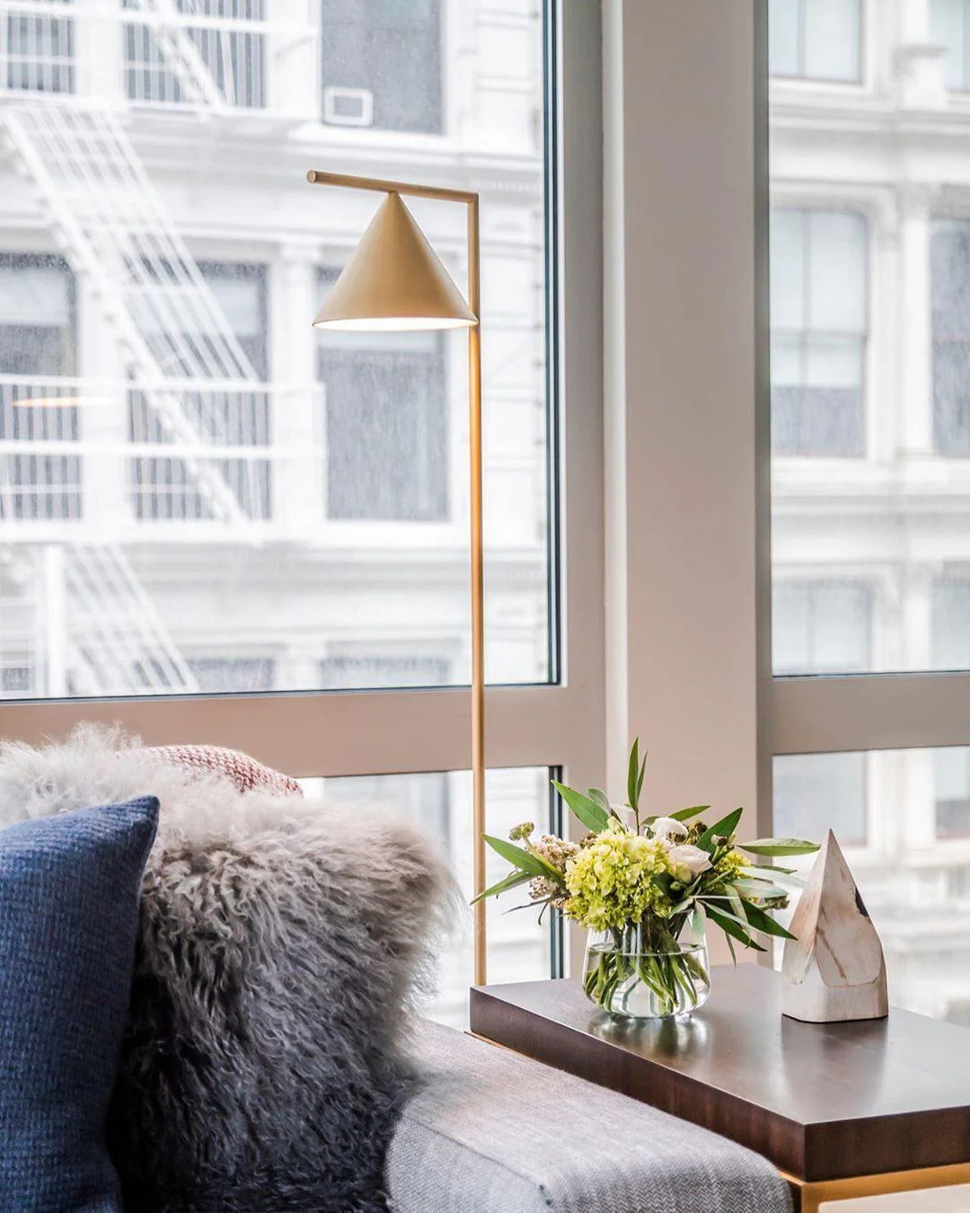 Captain Flint Floor Lamp - Loonglight