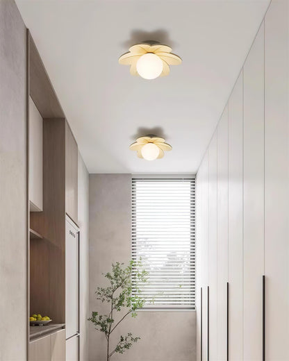 Carins Flower Ceiling Light - Loonglight