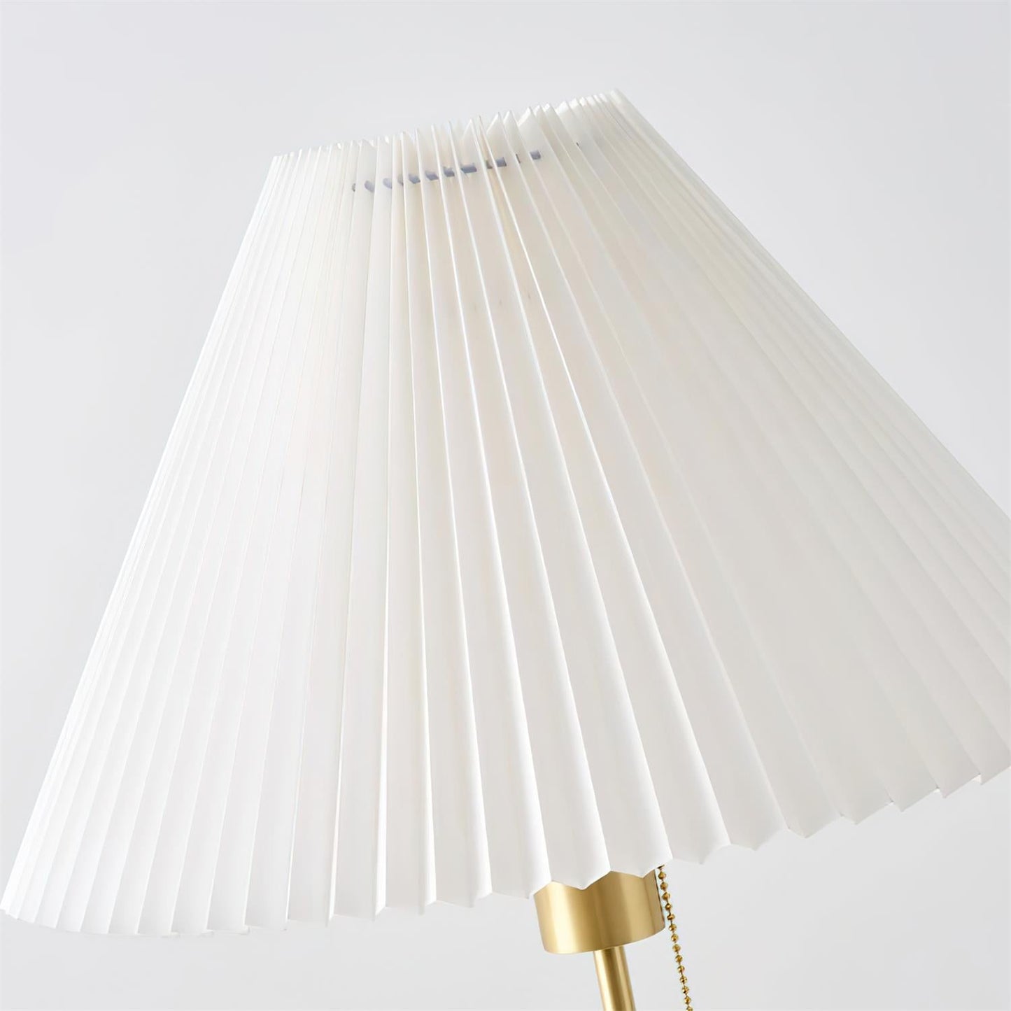 Catelyn Pleated Table Lamp - Loonglight