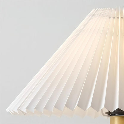 Catelyn Pleated Table Lamp - Loonglight