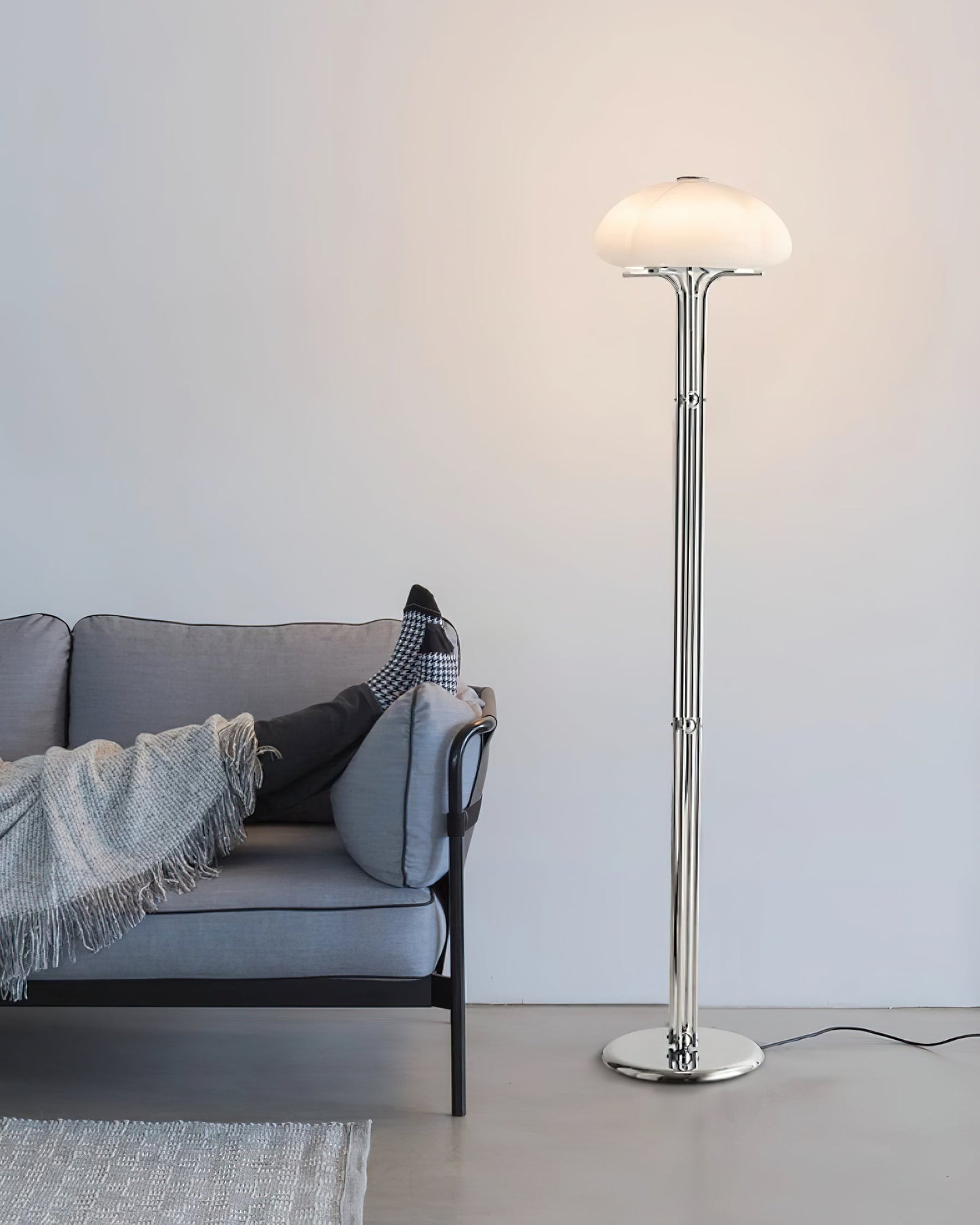 Cato Glass Floor Lamp - Loonglight