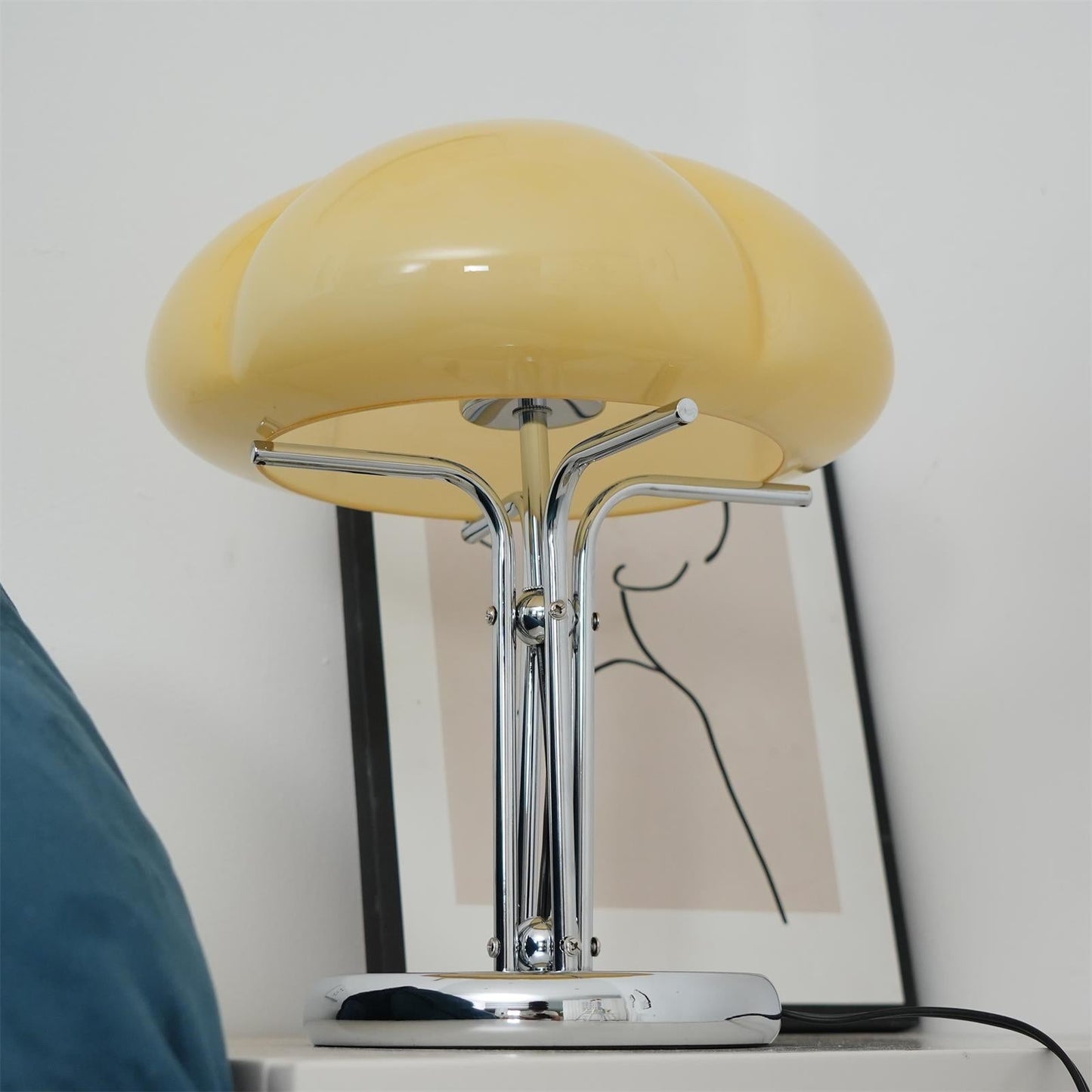Cato Glass Table Lamp - Loonglight