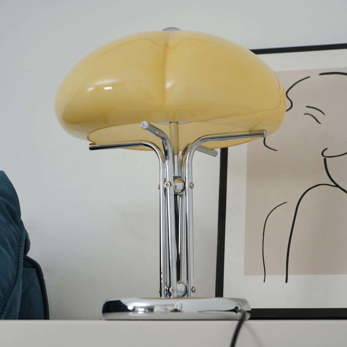 Cato Glass Table Lamp - Loonglight