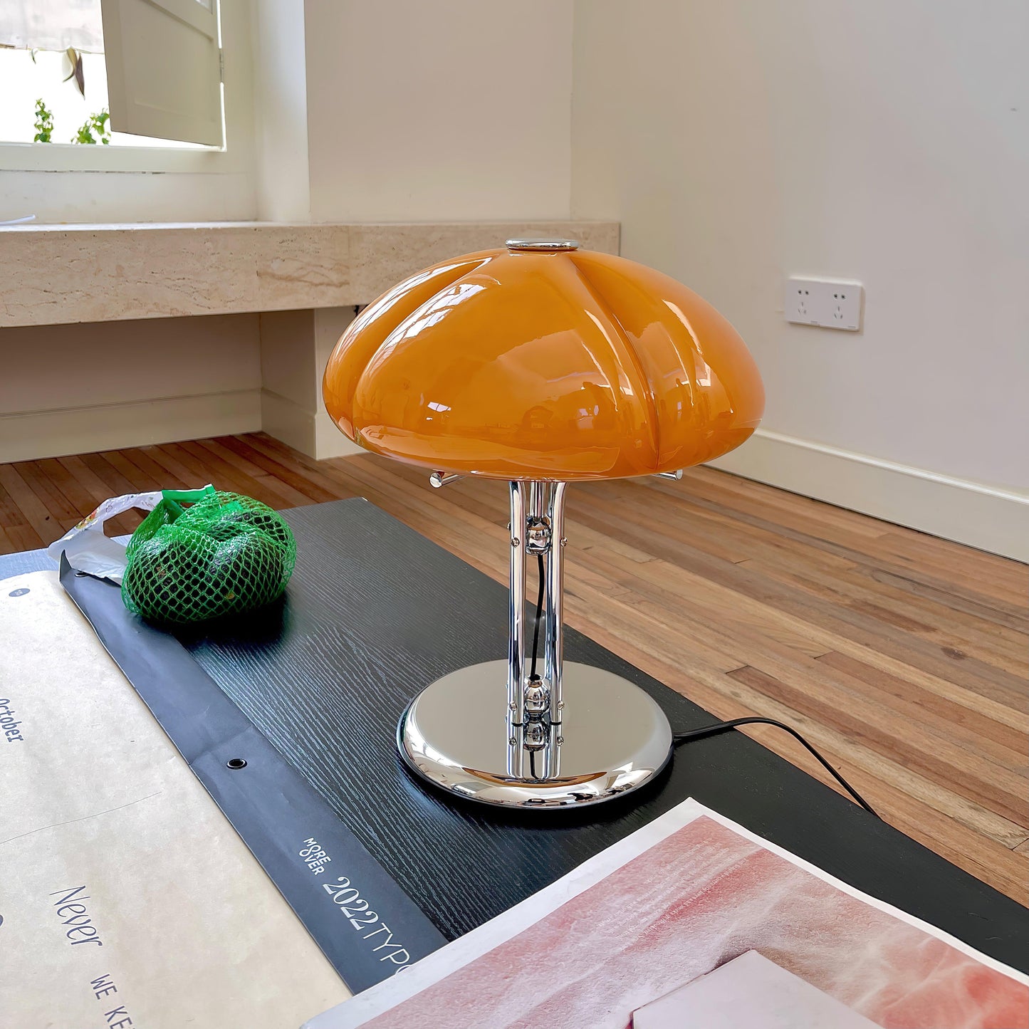 Cato Glass Table Lamp - Loonglight