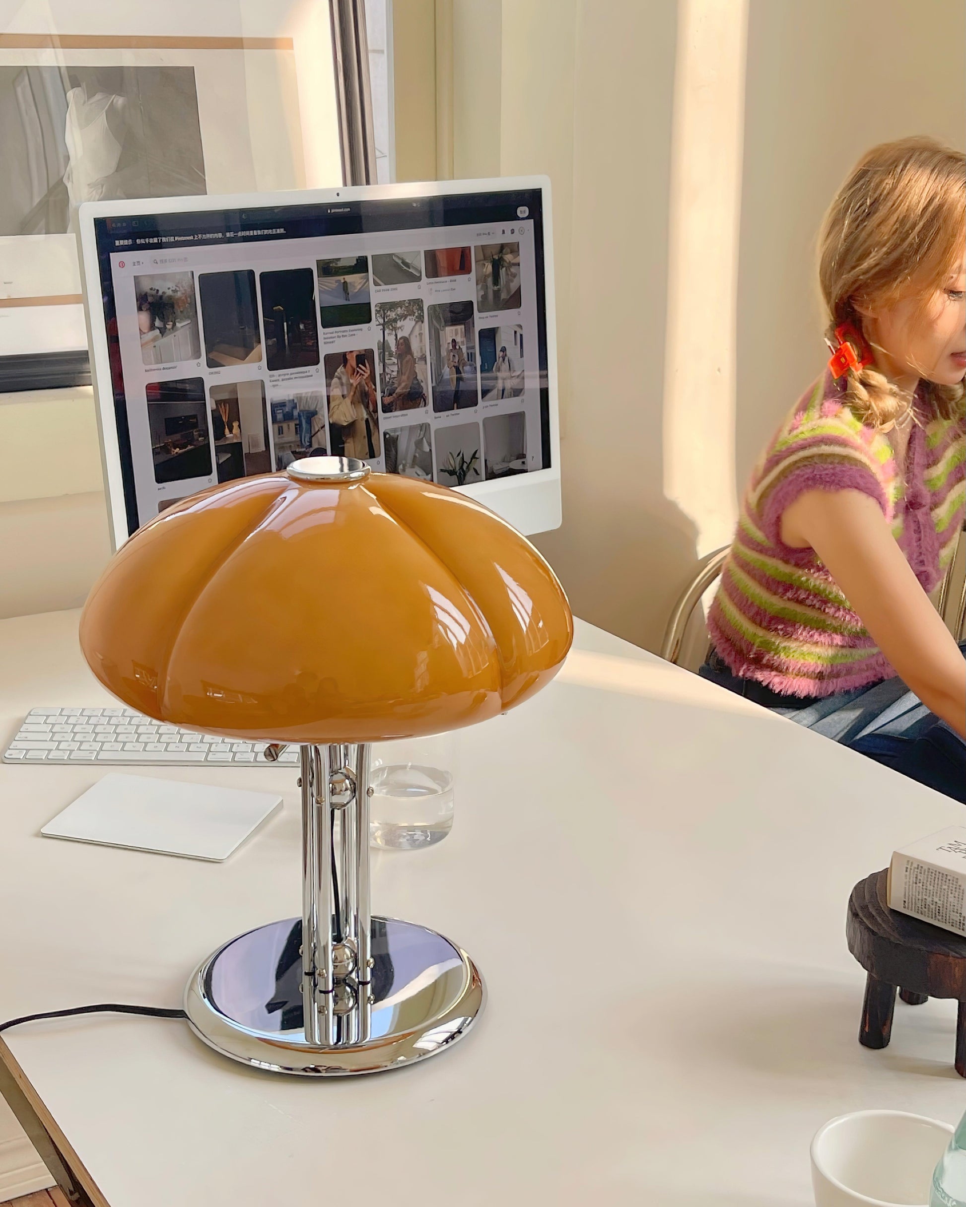 Cato Glass Table Lamp - Loonglight