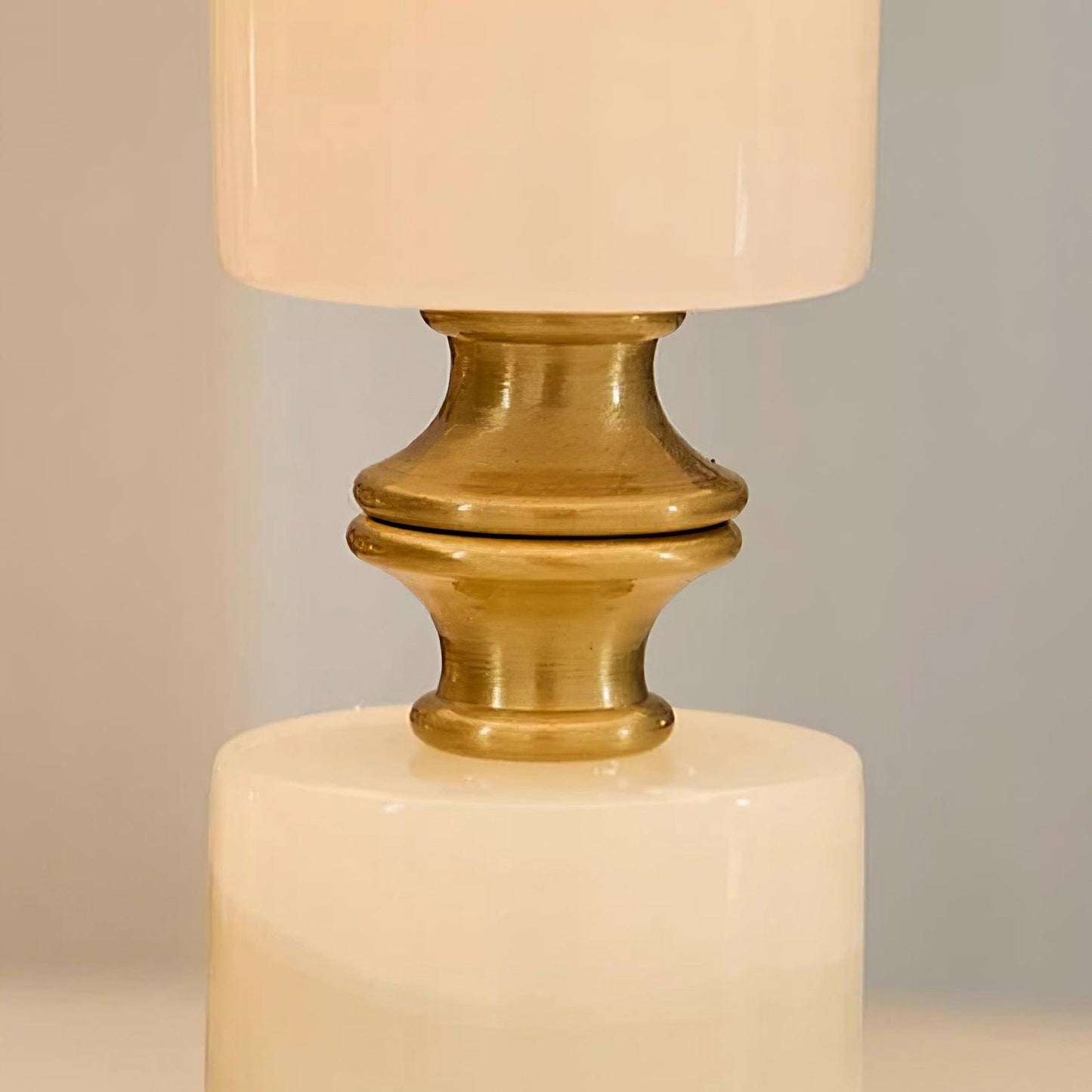 Cecilia Table Lamp - Loonglight