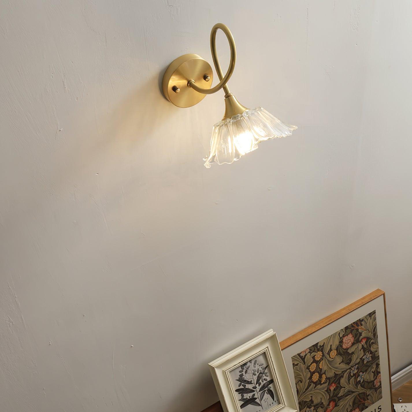 Century Lotus Leaf Wall Lamp - Loonglight