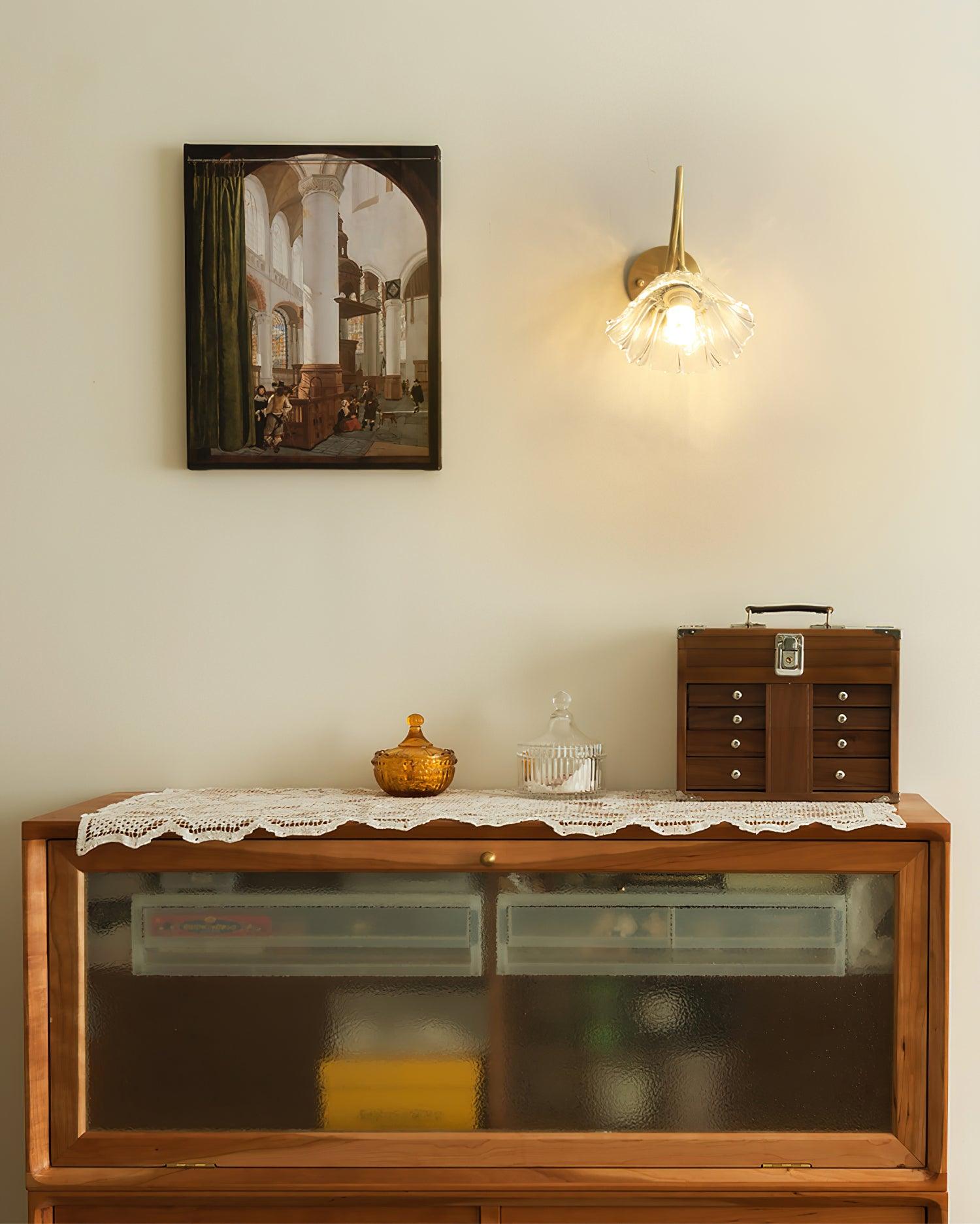 Century Lotus Leaf Wall Lamp - Loonglight