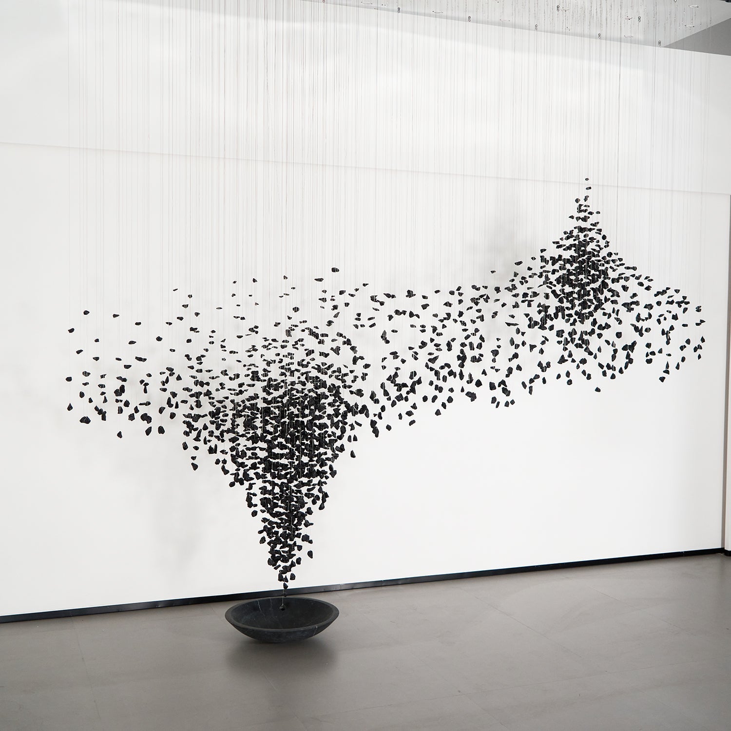 Hourglass Charcoal Stones Chandelier - Loonglight