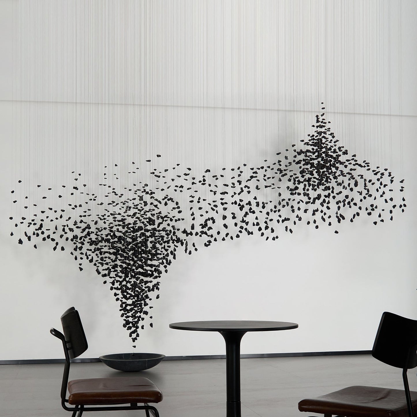 Hourglass Charcoal Stones Chandelier - Loonglight