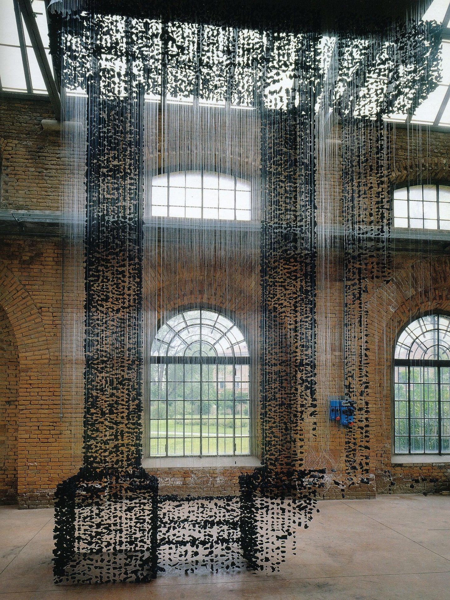 Charcoal Stones Chandeliers G to L - Loonglight