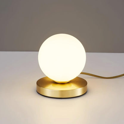 Chelsea Glass Table Lamp - Loonglight