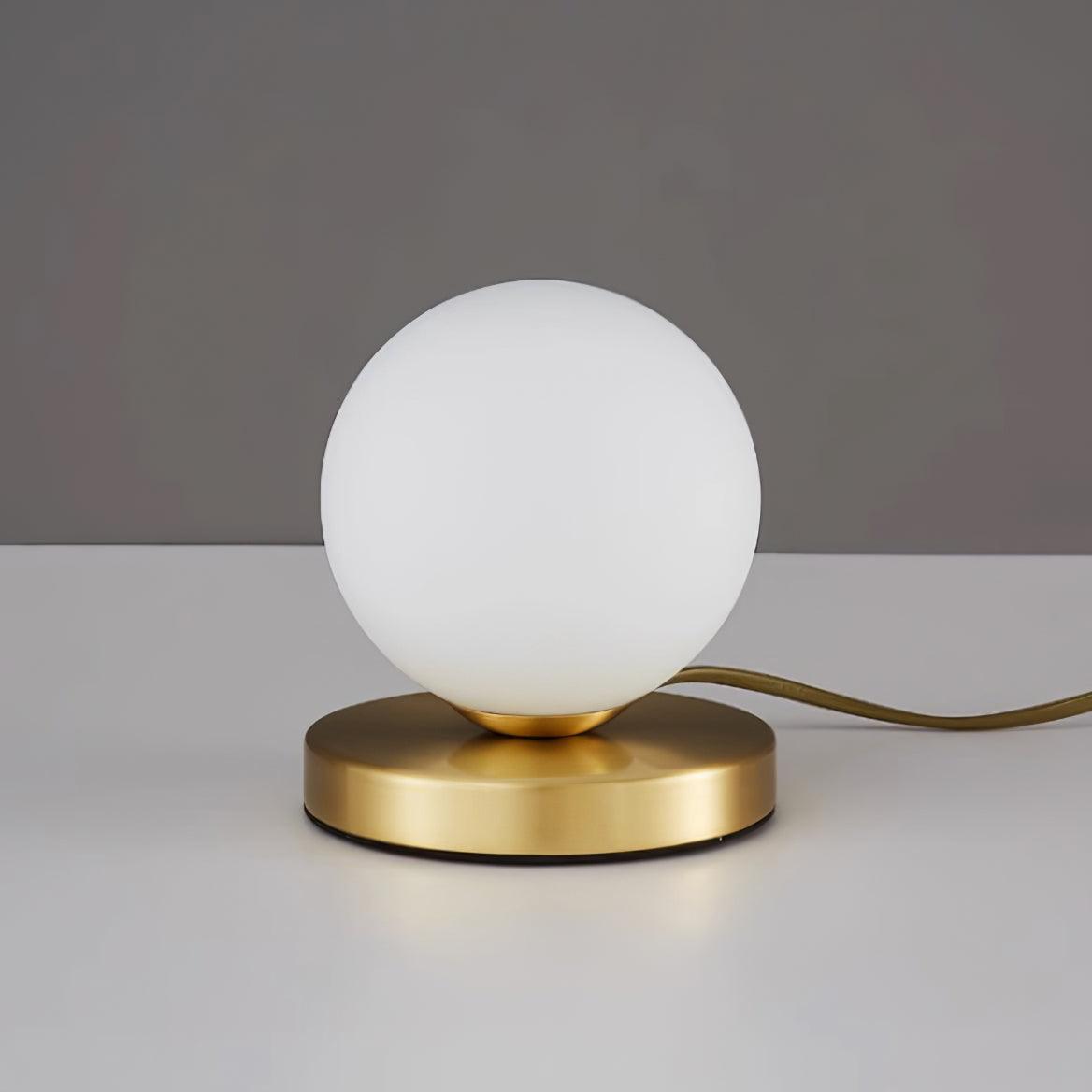 Chelsea Glass Table Lamp - Loonglight
