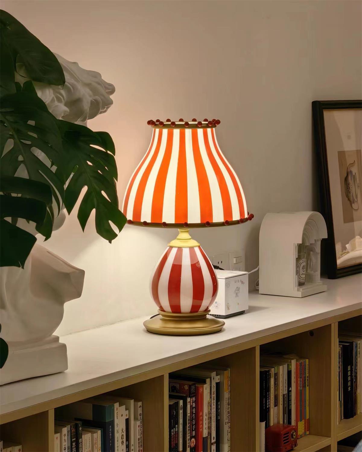 Circus Table Lamp - Loonglight