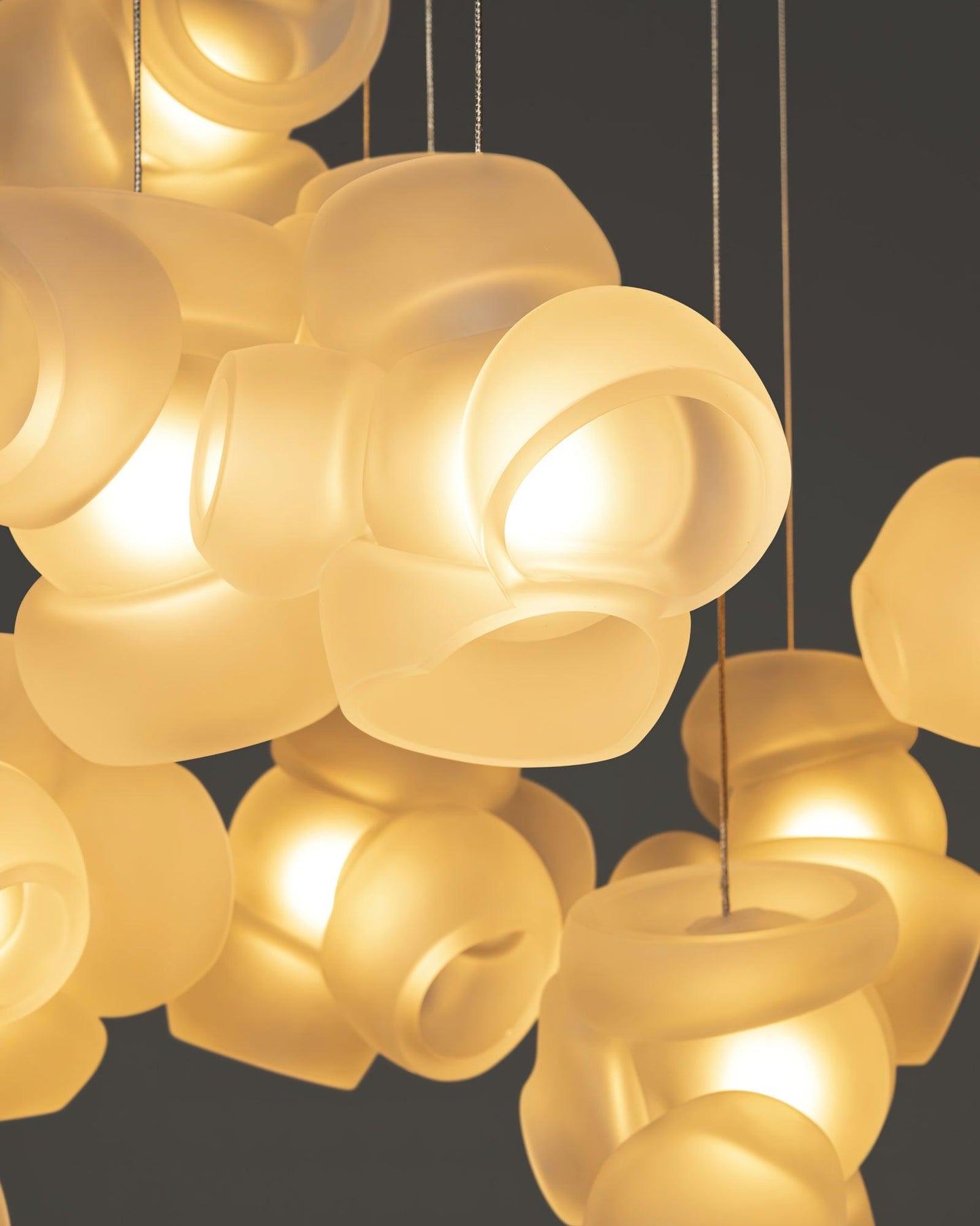 Linglong Bubble Pendant Light - Loonglight