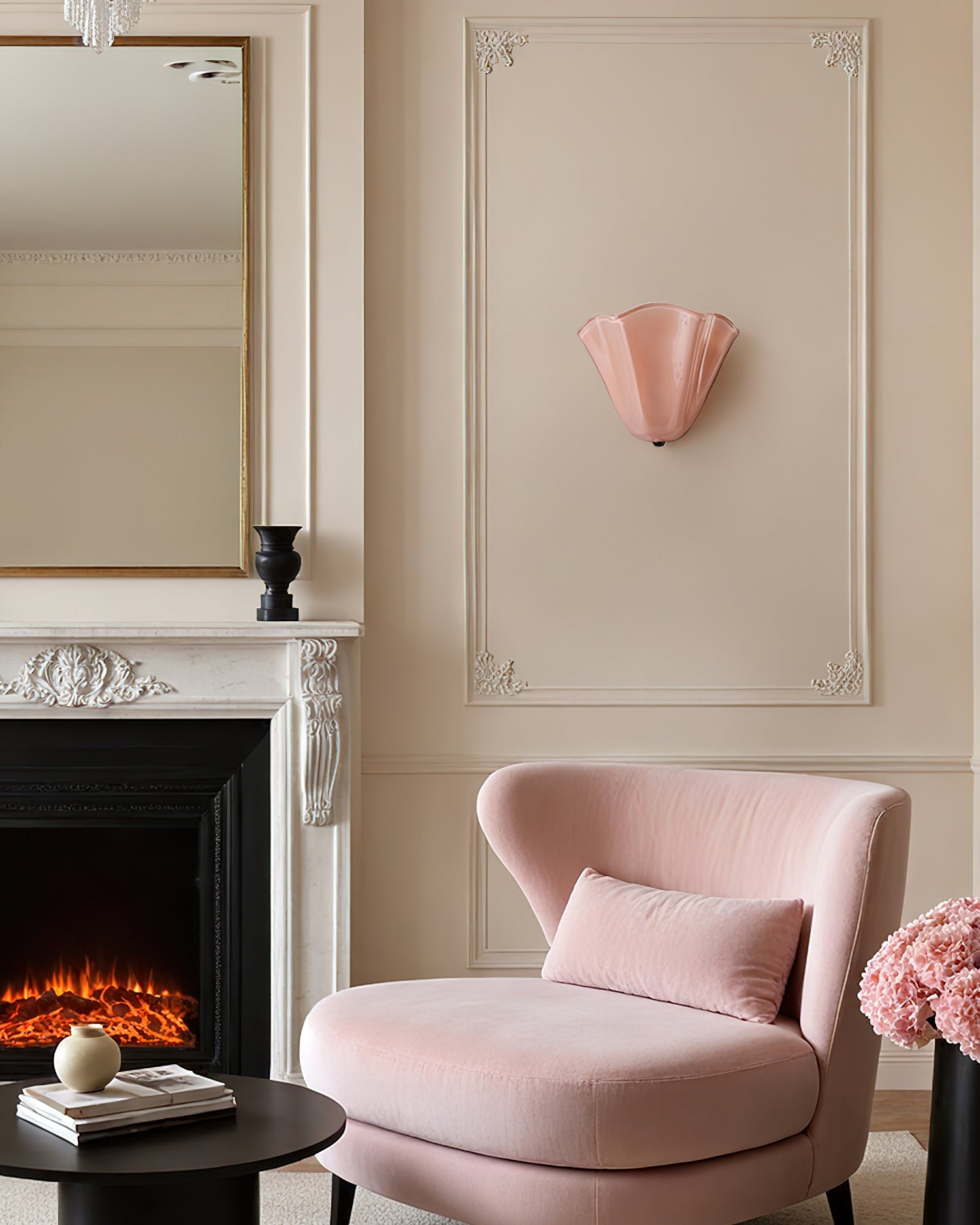 Corala Glass Petal Wall Lamp - Loonglight