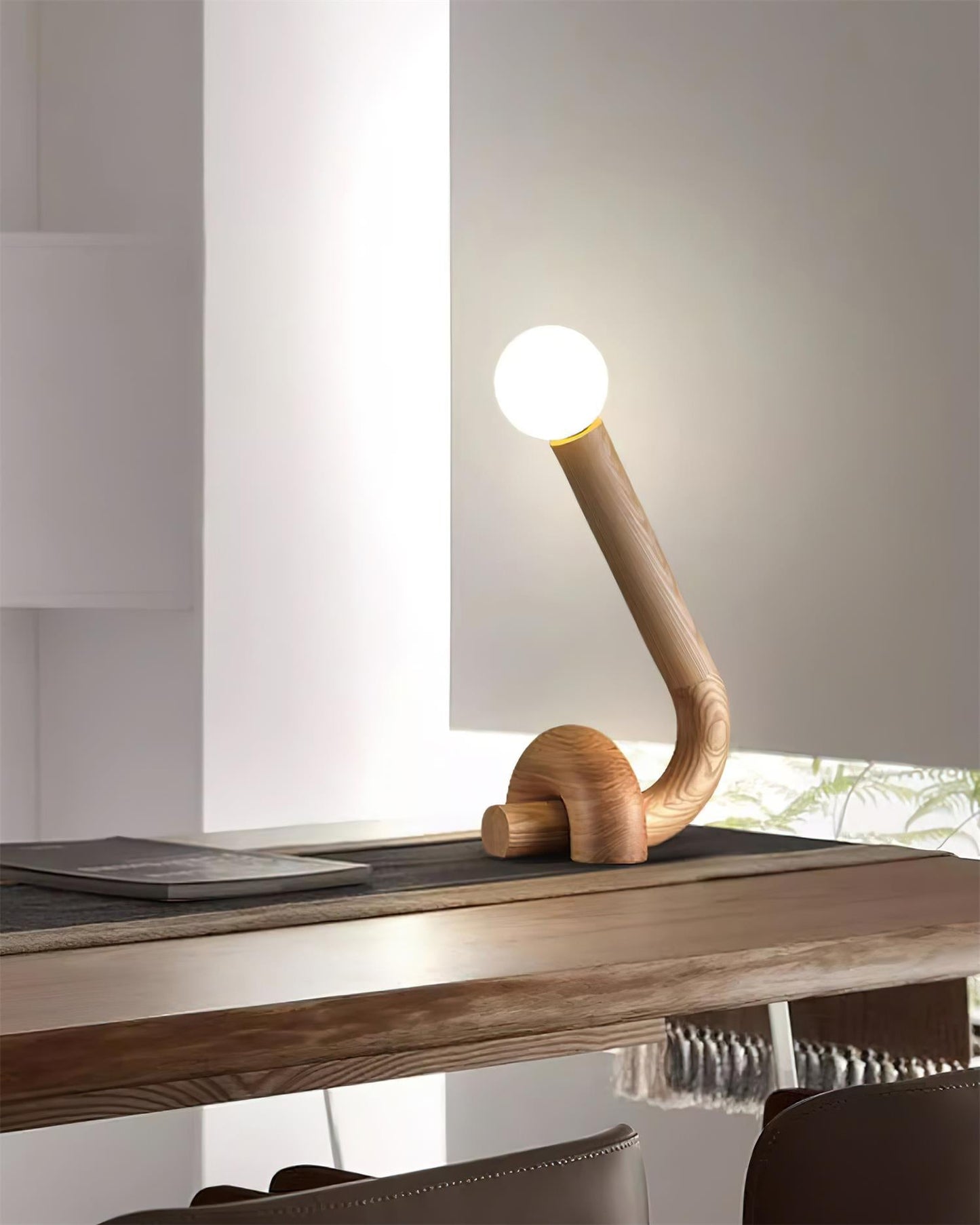 Corolle Table Lamp - Loonglight