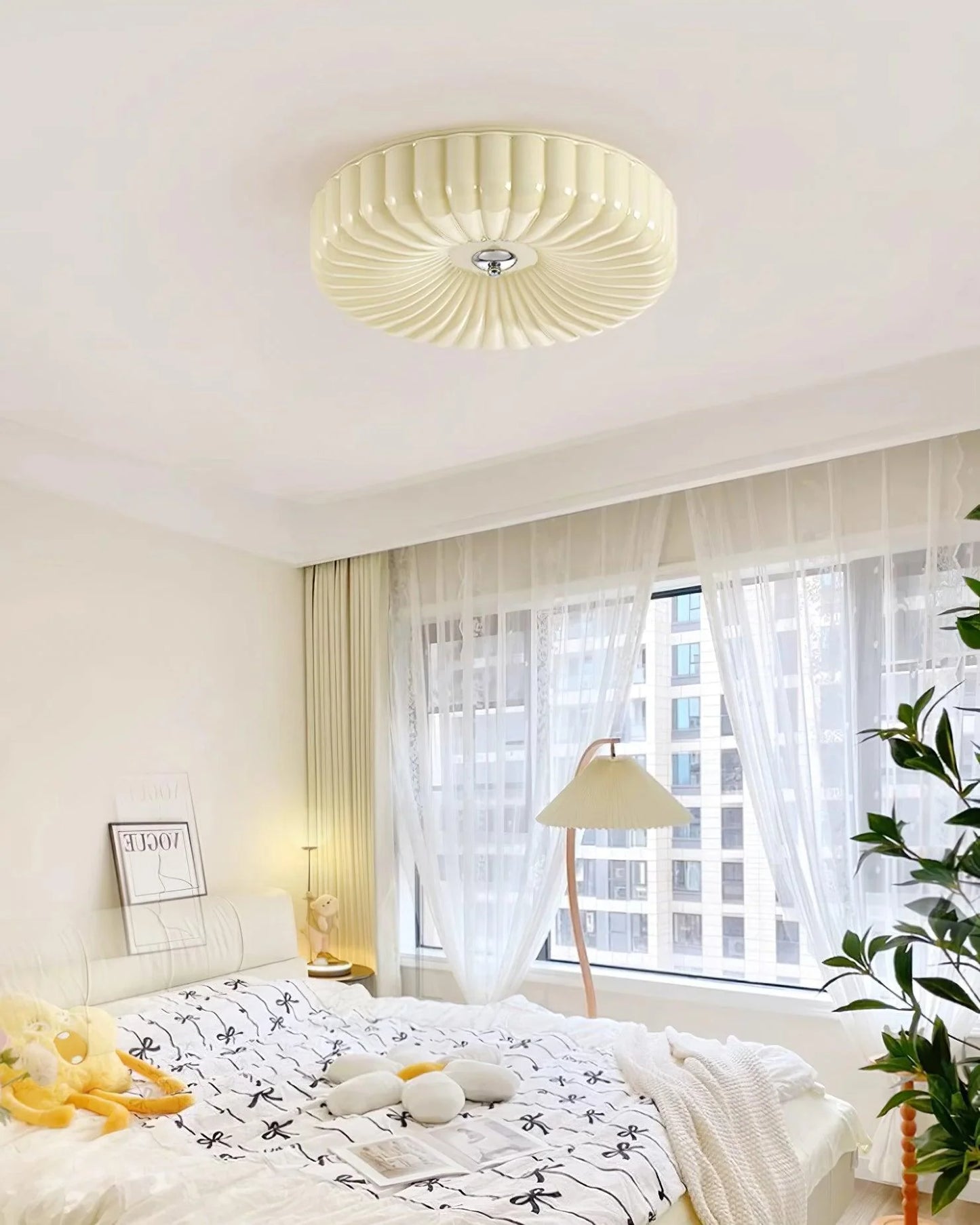 Cream Kranos Ceiling Light - Loonglight