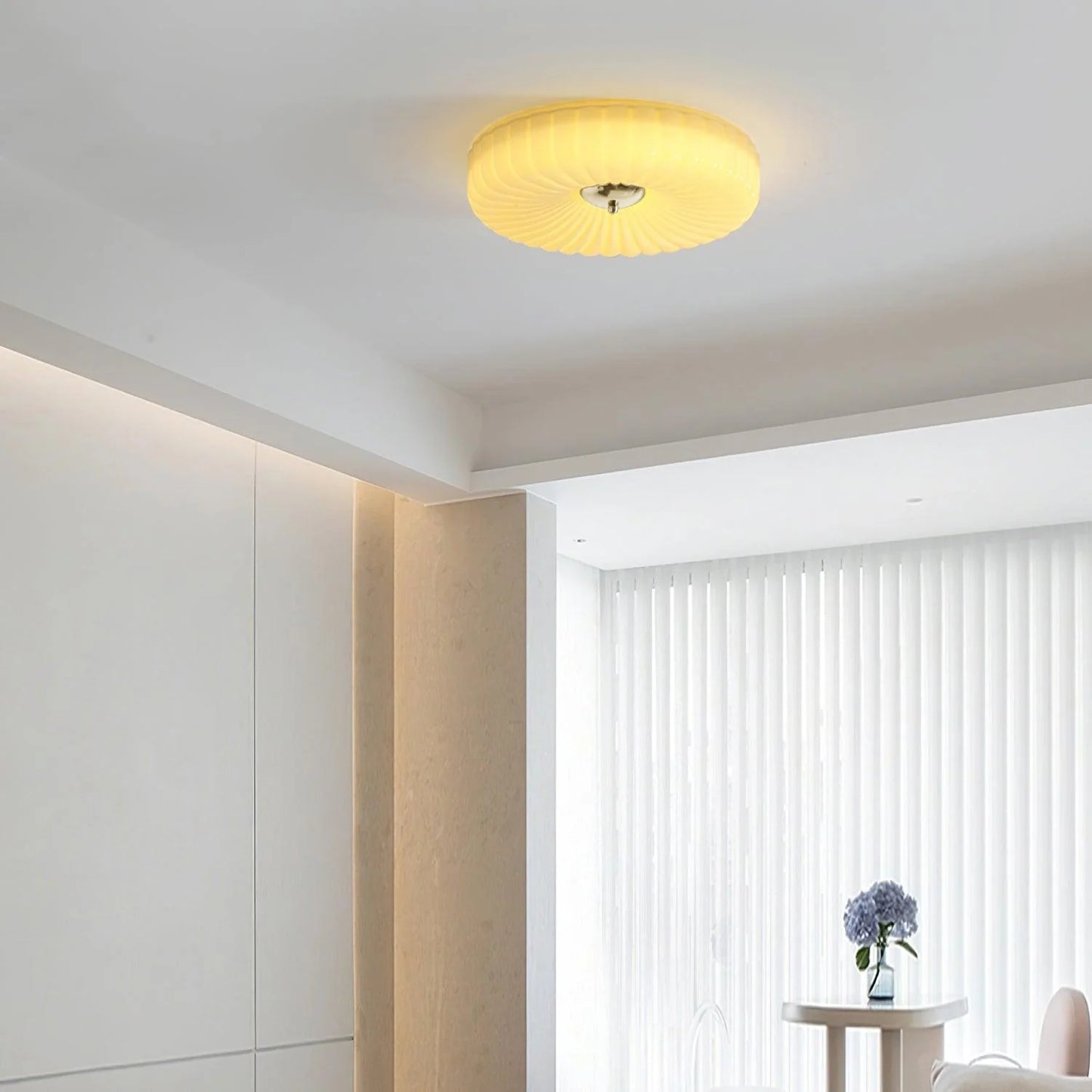 Cream Kranos Ceiling Light - Loonglight