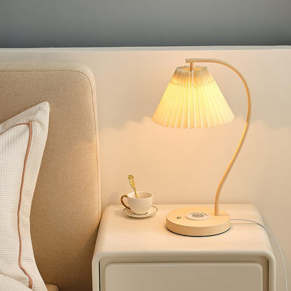 Crescini Pleated Table Lamp - Loonglight