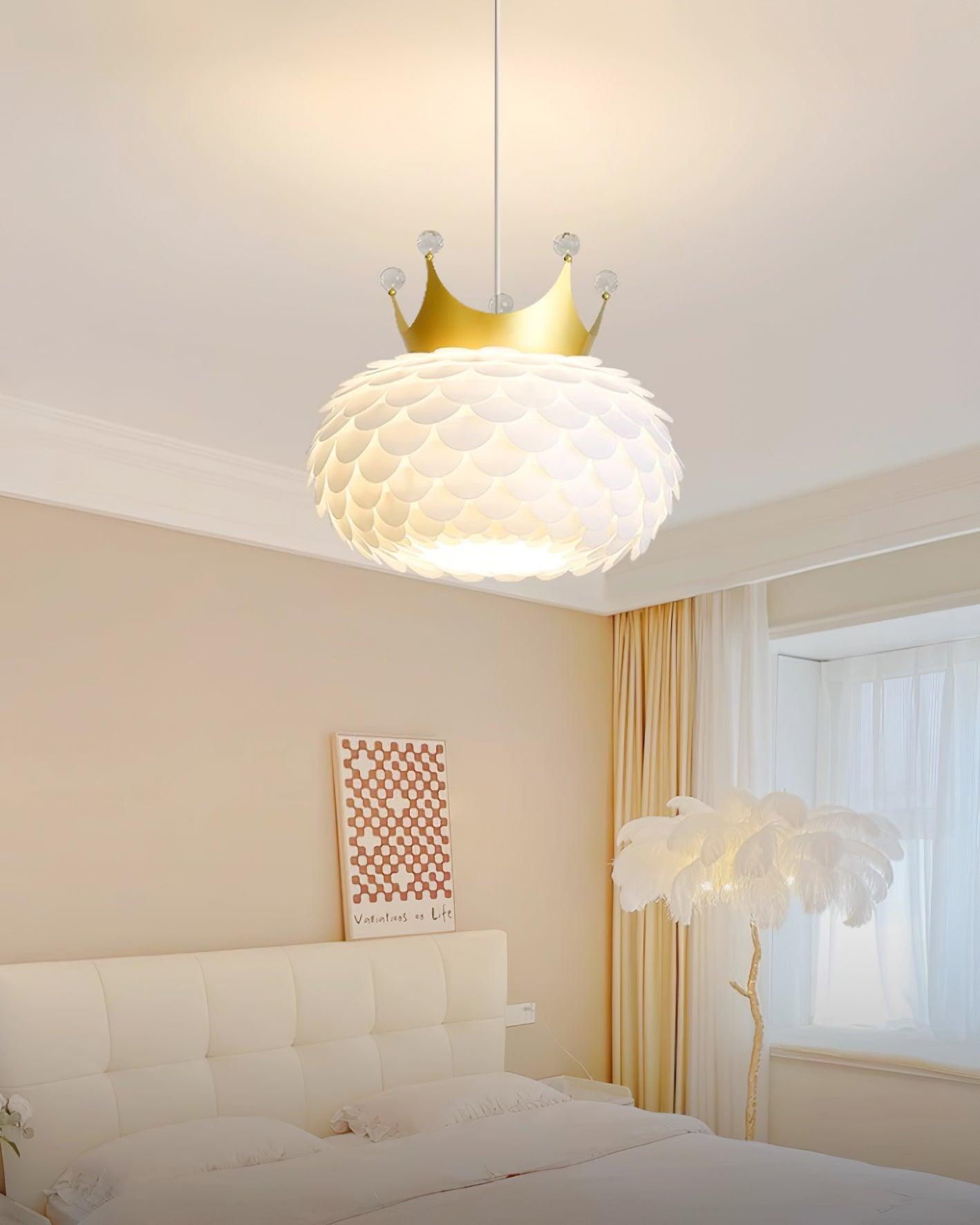 Crown Pendant Light - Loonglight