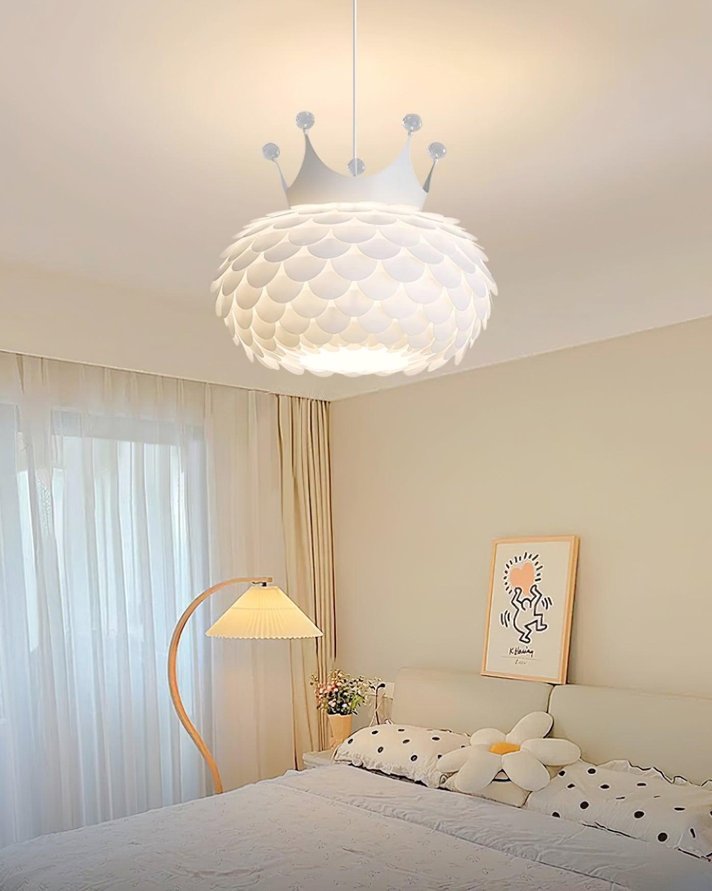 Crown Pendant Light - Loonglight