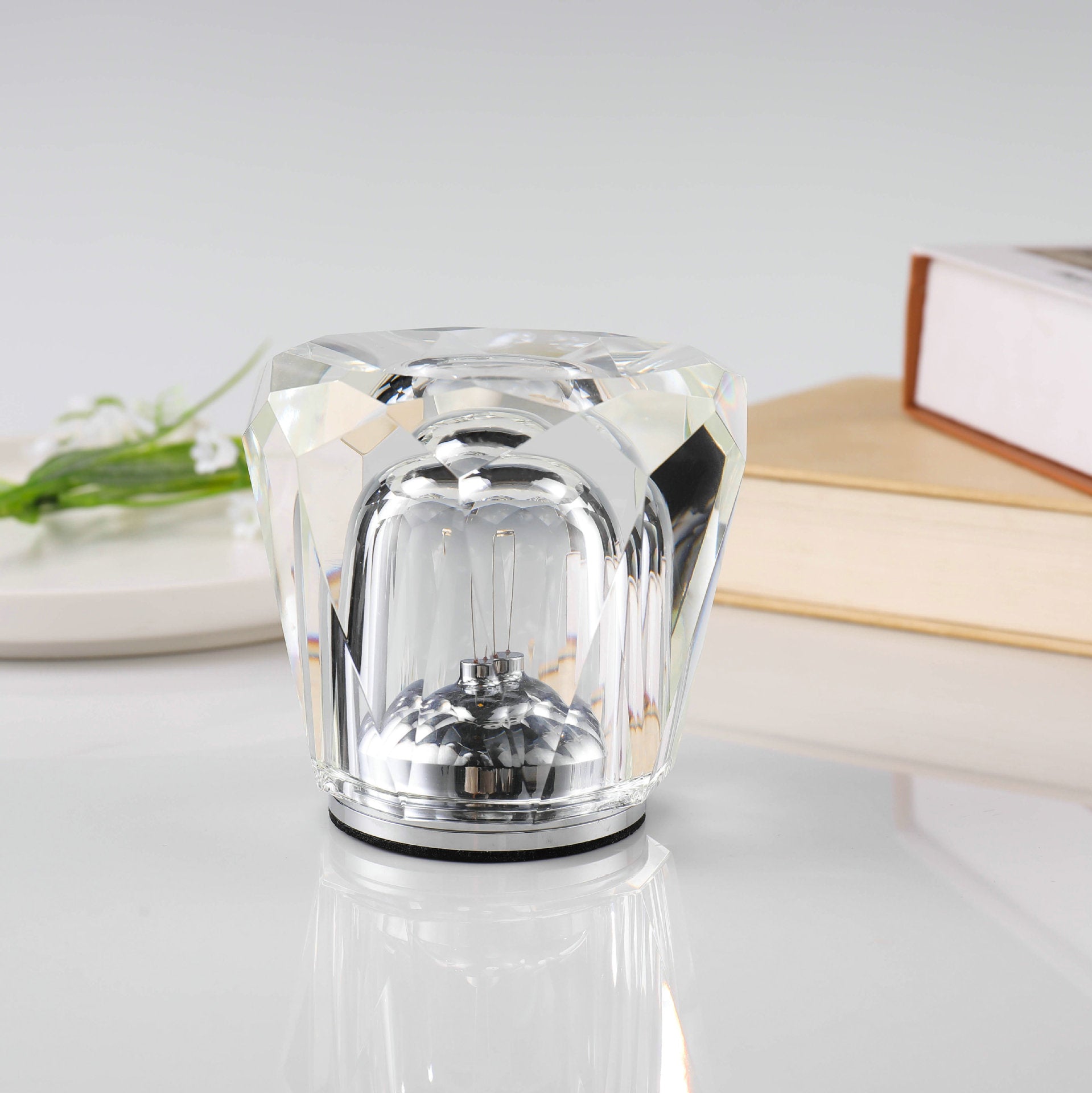 Crystal Ambient Table Lamp - Loonglight