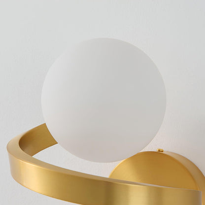 Curved Brass Wall Lamp - Loonglight