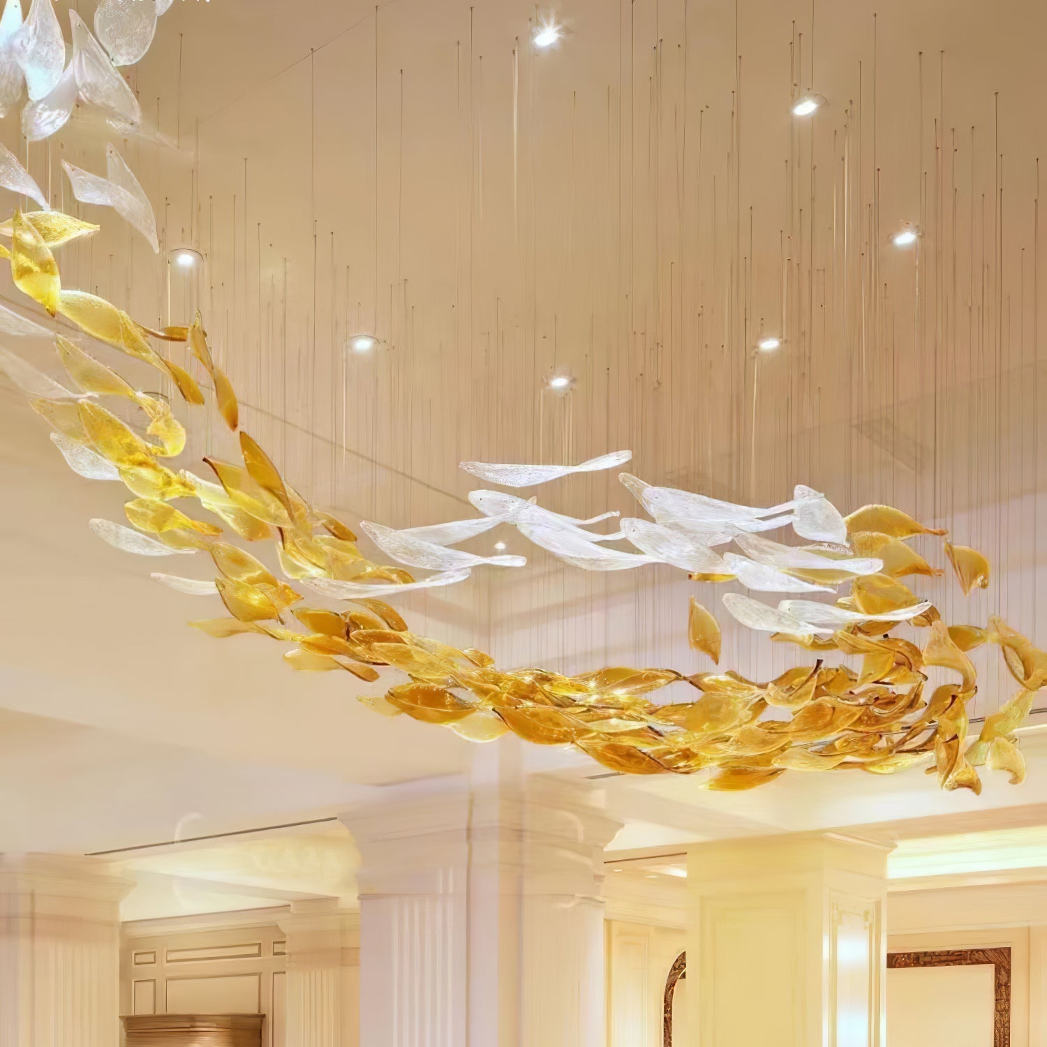 Swaying Glass Leaf Chandelier - Loonglight